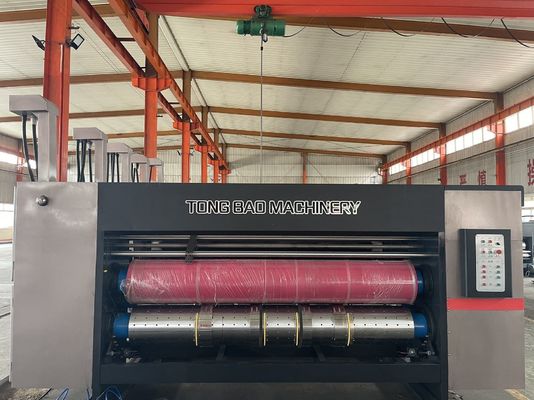 Продвинутая волнистая картонажная коробка Flexo Двухцветный принтер Slotter Ротационный резач