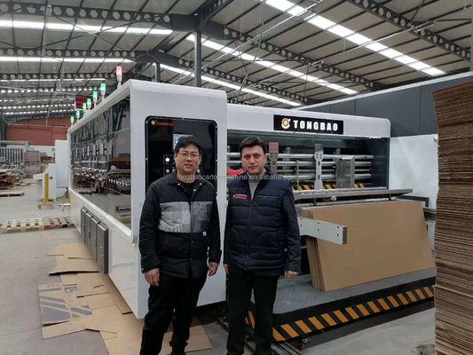 1200 мм Автоматическая печатающая картона с гофрированным изделием Slotter Die Cutting