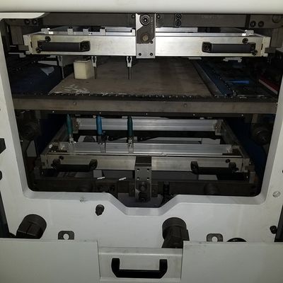 Полуавтоматическая плоская машина для резки и крейсинга для упаковки корпусов большого объема