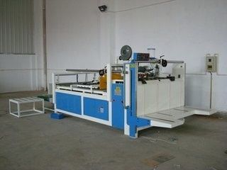 Полуавтоматический складный клей для сборки картонных коробок и упаковочных решений